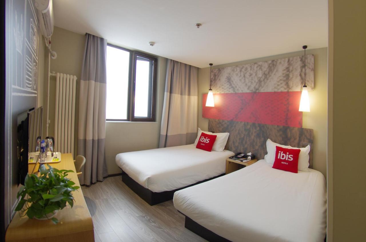 Ibis Beijing Tiantandongmen Metro Station Hotel Kültér fotó